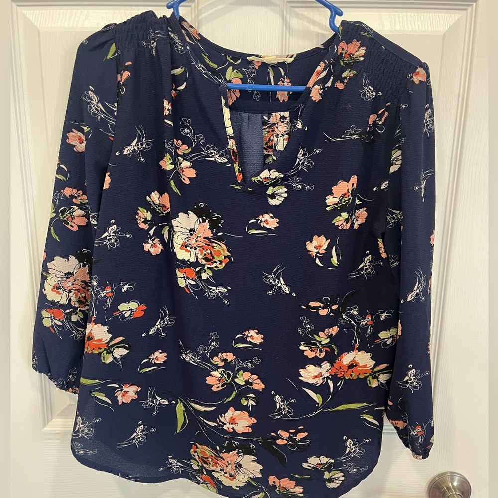 Women’s flower top
